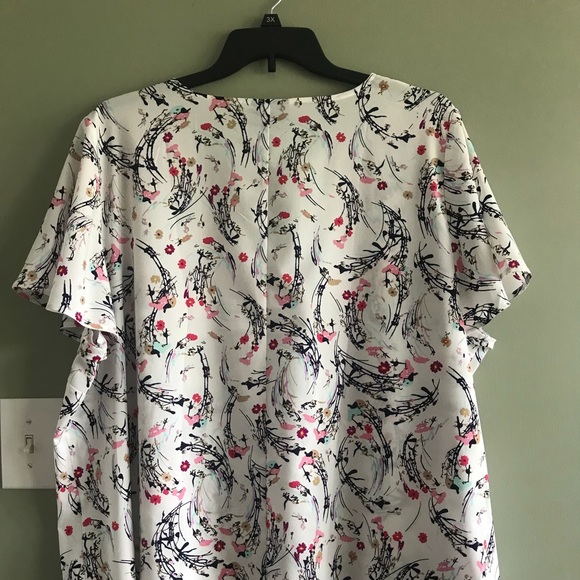 Lane Bryant Blouse Size 26/28 - Picture 3 of 3